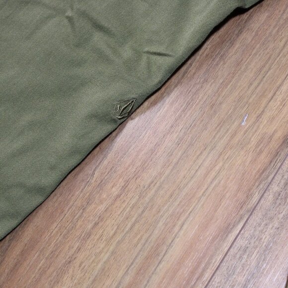 Volcom Youth Boys Frickin Modern Straight Pants Green Size 22 Casual Skate Chino - Picture 8 of 10